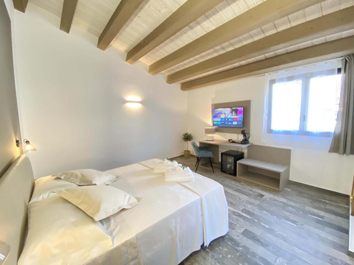 L'Ulivo Comfort Rooms Terrasini Dış mekan fotoğraf